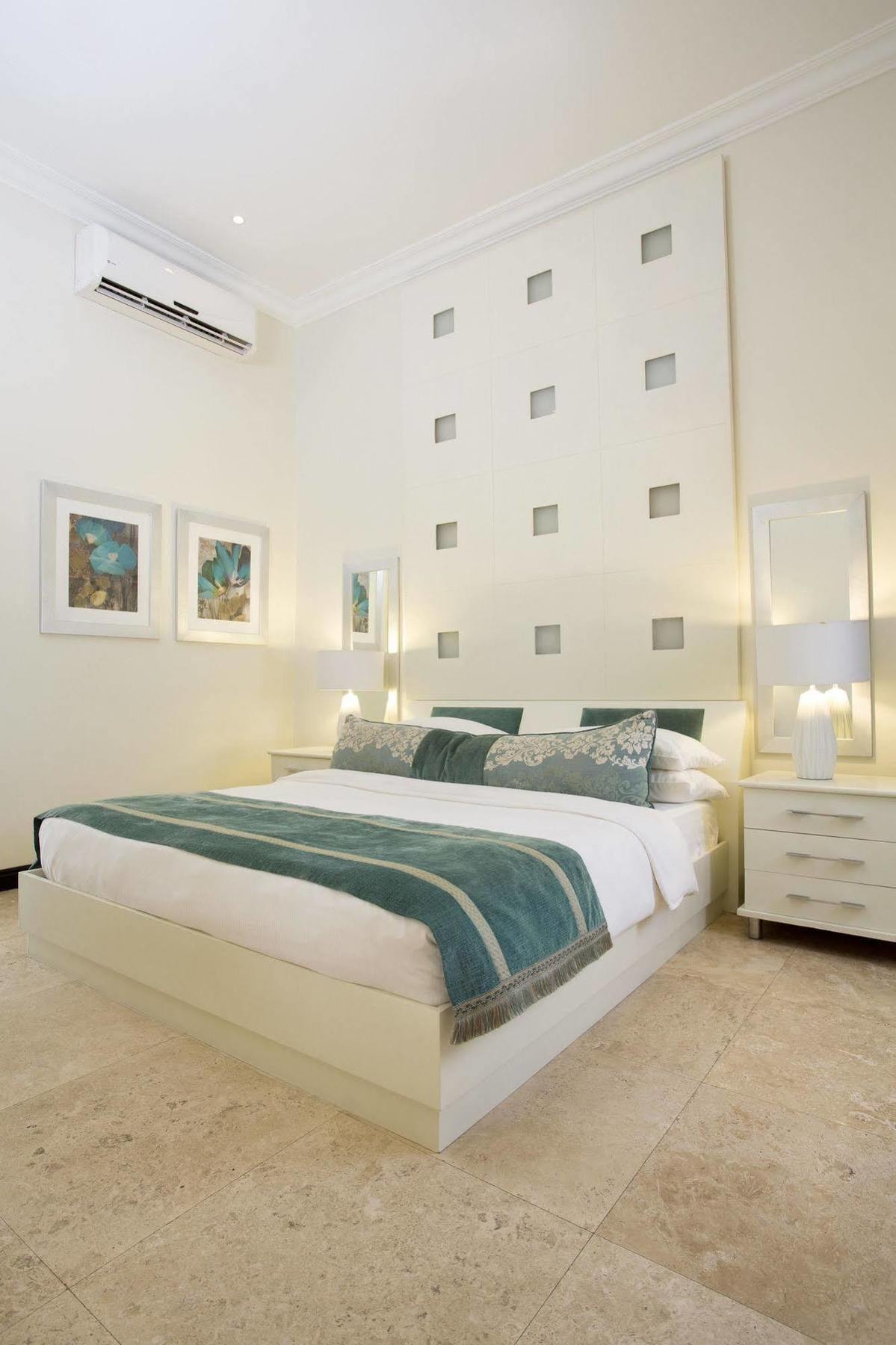 Villa Monticello Boutique Hotel Аккра Экстерьер фото
